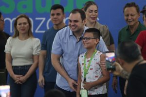 SECOM - GOV INTERINO ROBERTO CIDADE - MUTIRÃO OFTALMO - FOTO3 ALEX PAZUELLO