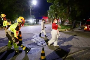 prefeito-renato-junior-instaura-gabinete-de-crise-e-coloca-manaus-em-estado-de-alerta-apos-vazamento-de-gas-no-distrito-industrial-2 (1)